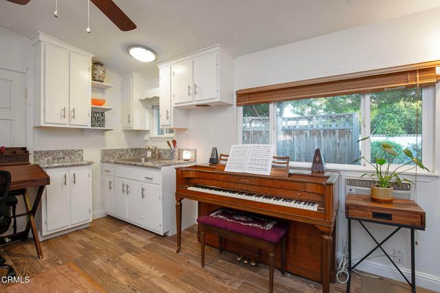 96 Kunkle Street, Oak View, CA 93022