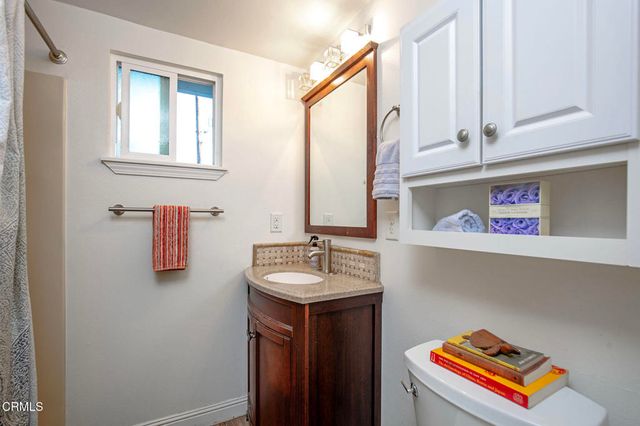 96 Kunkle Street, Oak View, CA 93022