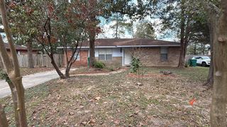 208 Laurie Lane, Willis, TX 77378