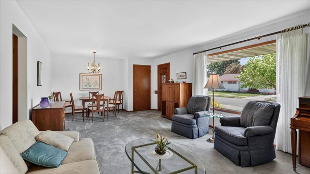 5324 W Princeton Pl, Spokane, WA 99205