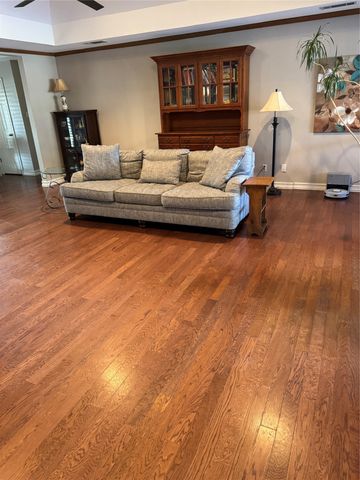 202 Suntide Drive, Sunnyvale, TX 75182