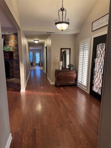 202 Suntide Drive, Sunnyvale, TX 75182
