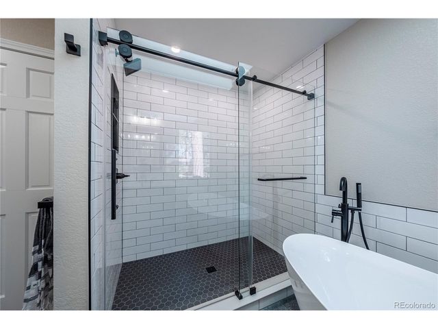 4674 Ash Ter, Elizabeth, CO 80107