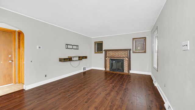 2131 Stanton Avenue, Whiting, IN 46394