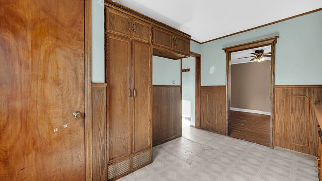 2131 Stanton Avenue, Whiting, IN 46394