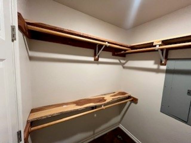 300 COUNTY ROAD 1118, Brashear, TX 75420