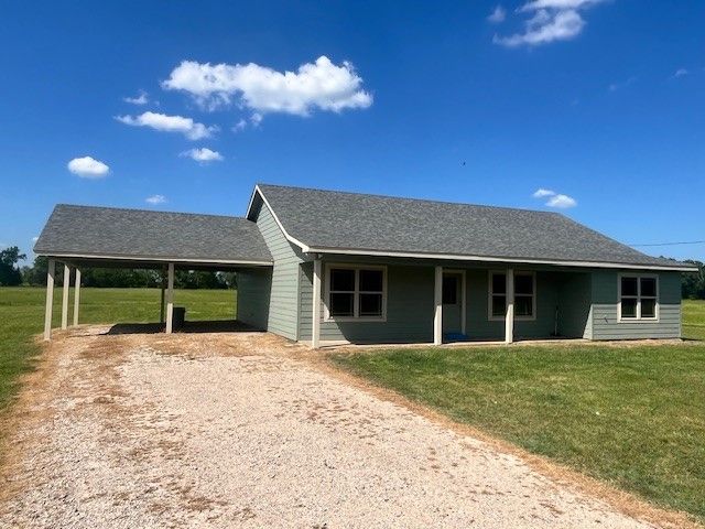 300 COUNTY ROAD 1118, Brashear, TX 75420