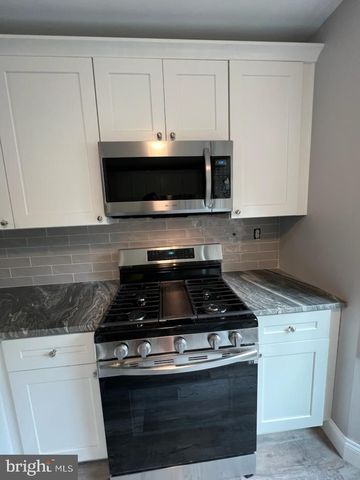 280 STONE RIDGE DR, Norristown, PA 19403