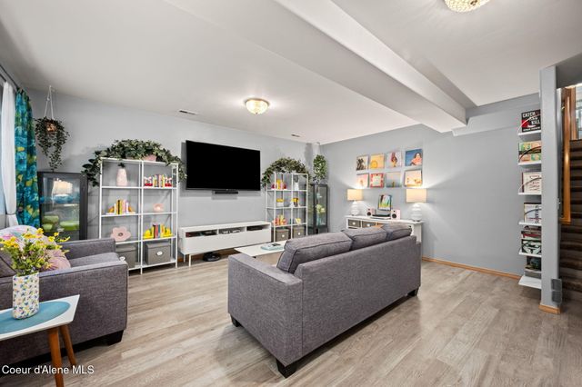 2525 W Bolivar AVE, Coeur D'alene, ID 83815