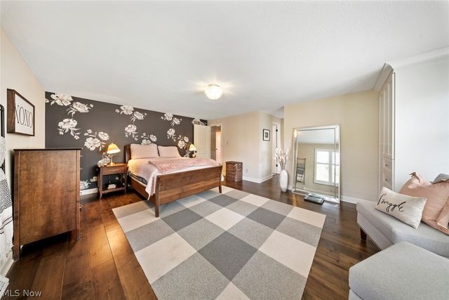 28930 Turnbridge Road, Bay Village, OH 44140