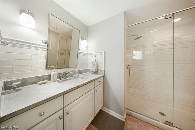 28930 Turnbridge Road, Bay Village, OH 44140
