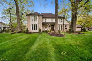 28930 Turnbridge Road, Bay Village, OH 44140