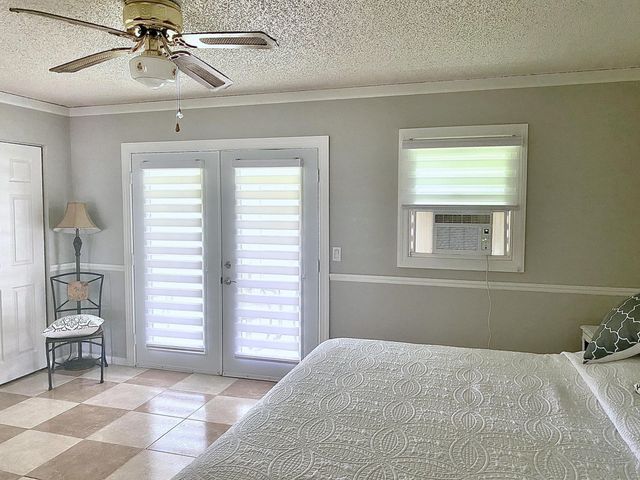 335 Farnham P, Deerfield Beach, FL 33442