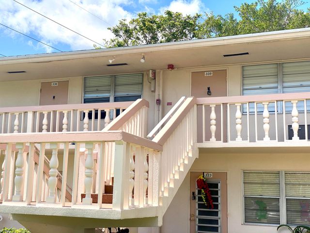 335 Farnham P, Deerfield Beach, FL 33442