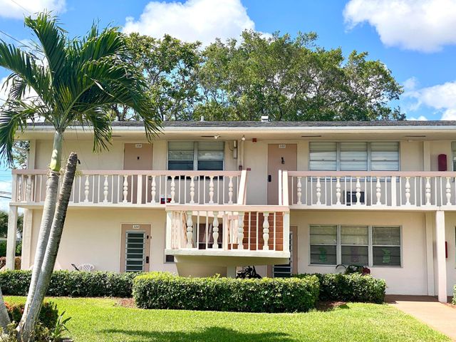 335 Farnham P, Deerfield Beach, FL 33442