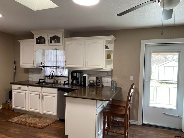 16133 County Road 4100, Lindale, TX 75771