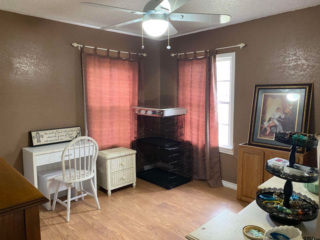 16133 County Road 4100, Lindale, TX 75771