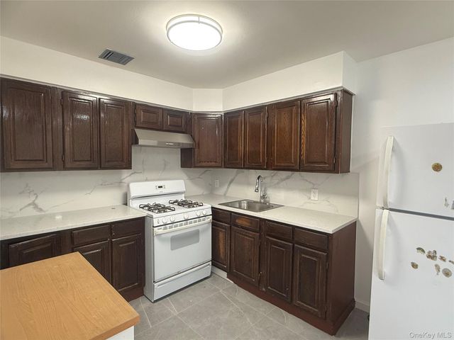 11109 62nd Drive, Forest Hills, NY 11375
