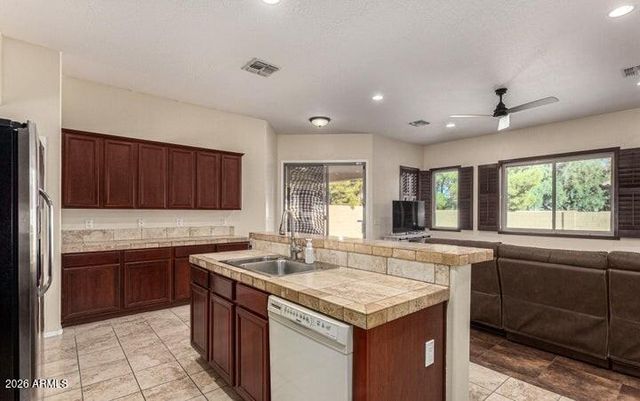 1972 W OLIVE Way, Chandler, AZ 85248