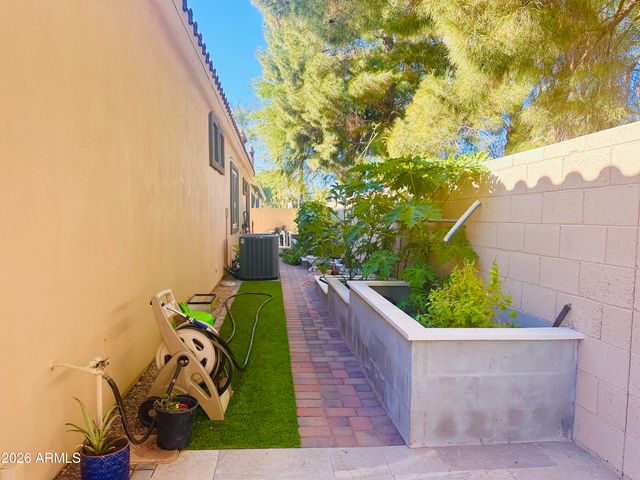 1972 W OLIVE Way, Chandler, AZ 85248