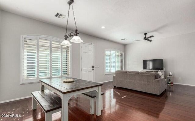 1972 W OLIVE Way, Chandler, AZ 85248