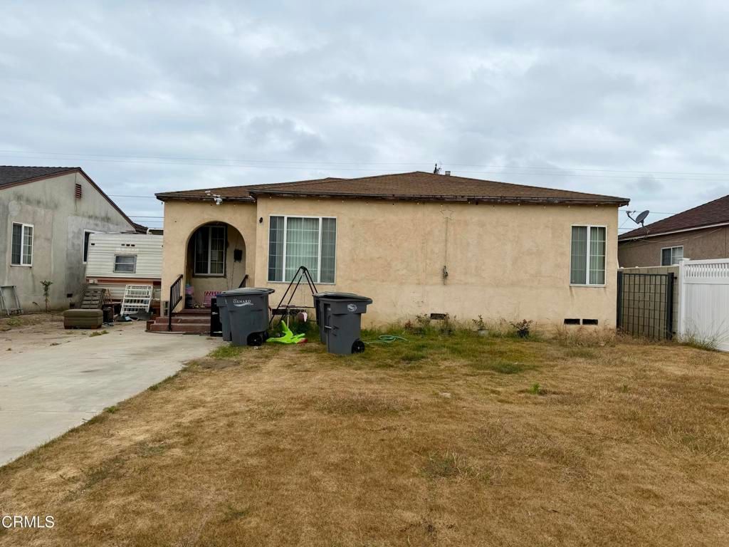 945 S E Street, Oxnard, CA 93030