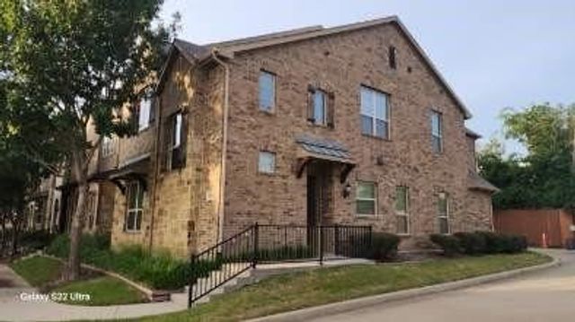 869 Rohan Drive, Richardson, TX 75081