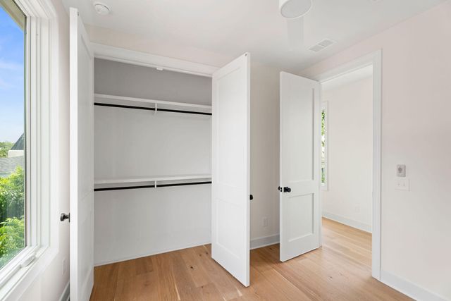 63 Kennedy Street, Charleston, SC 29403