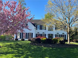 529 Deer Haven Drive, Webster, NY 14580