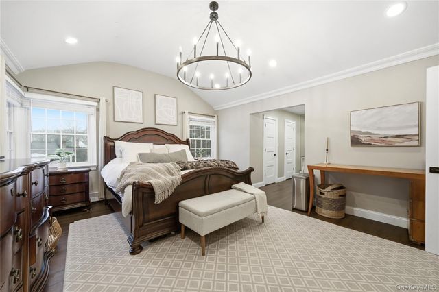 4 Teal Crescent, Great River, NY 11739