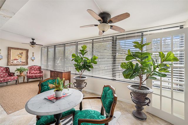 3211 W SWANN AVENUE 210, Tampa, FL 33609