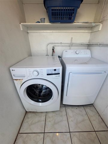 1941 Washington St 3, Hollywood, FL 33020