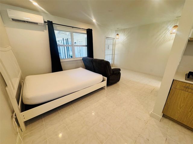 1941 Washington St 3, Hollywood, FL 33020