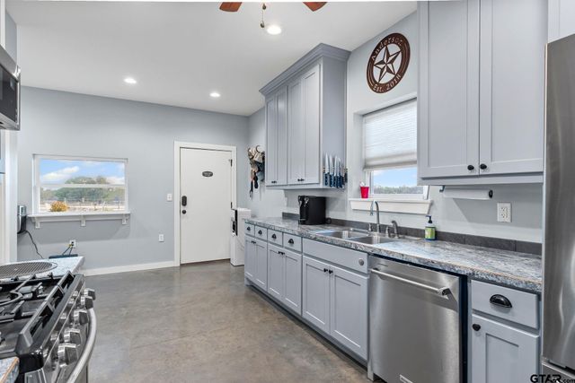 448 County Road 4581, Sulphur Springs, TX 75482