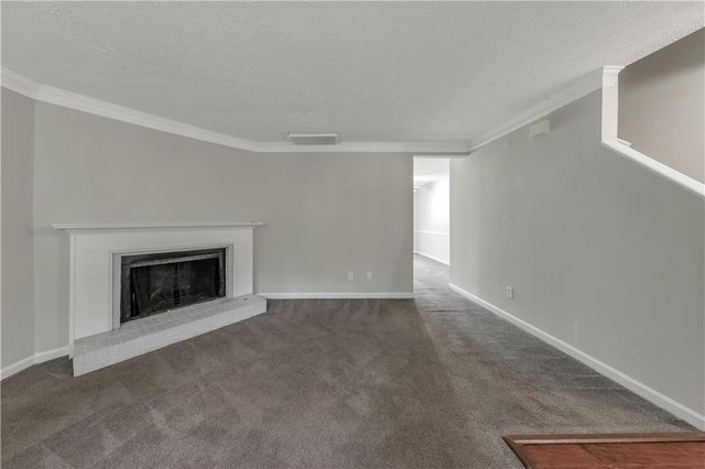 1008 Huntington Trace SE, Smyrna, GA 30082