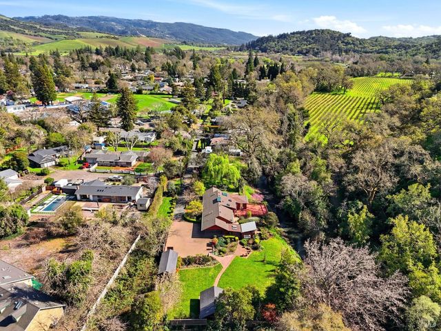 333 Randolph Ave, Kenwood, CA 95452