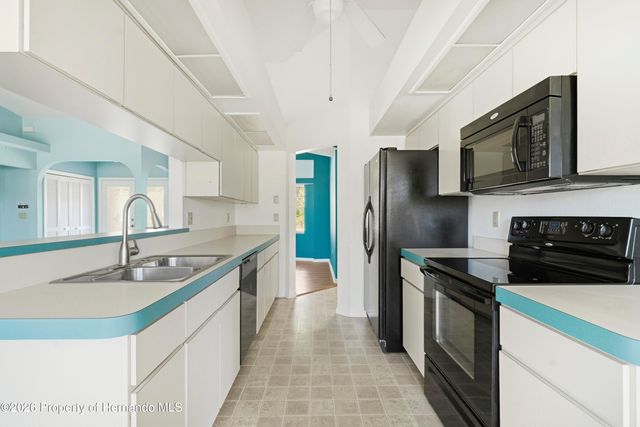 10358 Ireland Street, Weeki Wachee, FL 34614