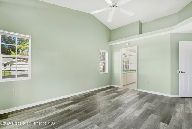 10358 Ireland Street, Weeki Wachee, FL 34614