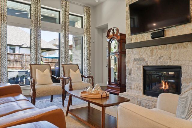 4028 Palomino Road, Aubrey, TX 76227