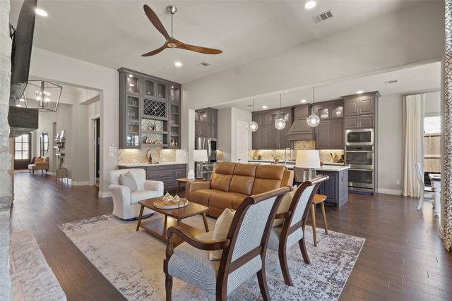 4028 Palomino Road, Aubrey, TX 76227