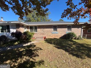 6070 Danbury Court, Morrow, GA 30260