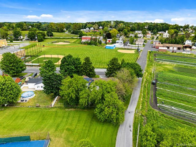24 Walnut Street, Chester, NY 10918