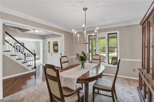 25832 Briarwood Court, Westlake, OH 44145