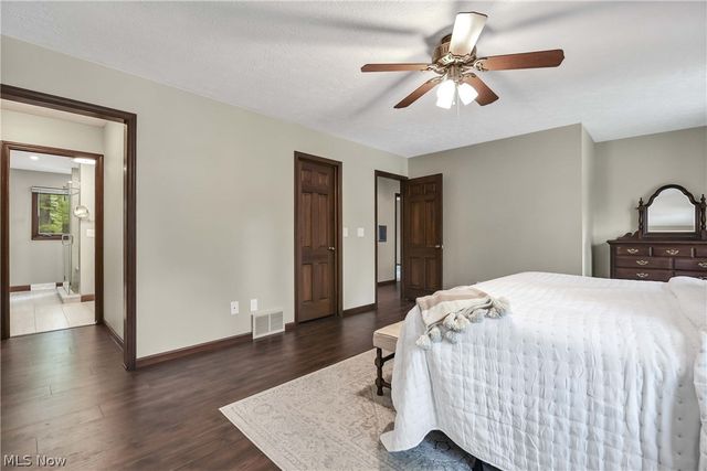 25832 Briarwood Court, Westlake, OH 44145