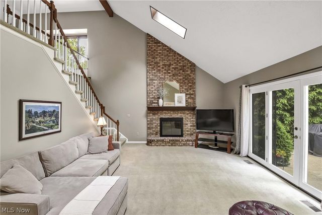 25832 Briarwood Court, Westlake, OH 44145