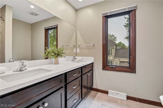 25832 Briarwood Court, Westlake, OH 44145