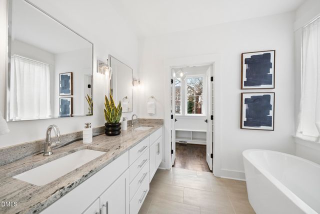 200 Bledsoe Avenue, Raleigh, NC 27601