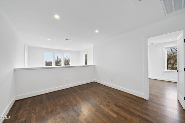 200 Bledsoe Avenue, Raleigh, NC 27601