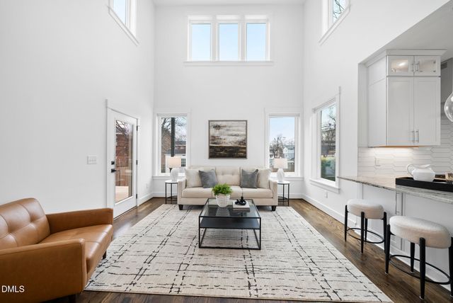 200 Bledsoe Avenue, Raleigh, NC 27601