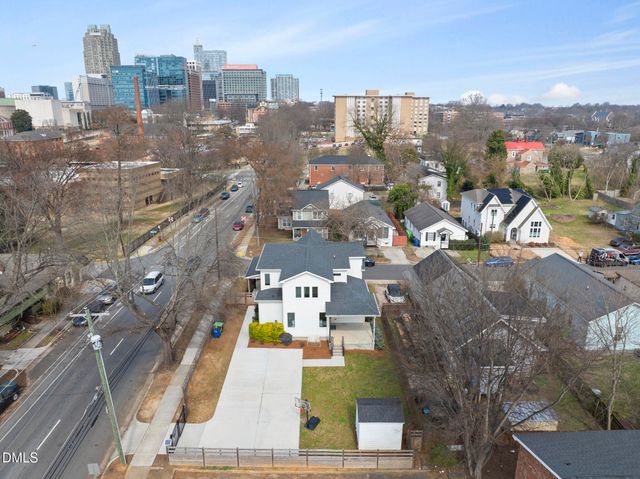 200 Bledsoe Avenue, Raleigh, NC 27601